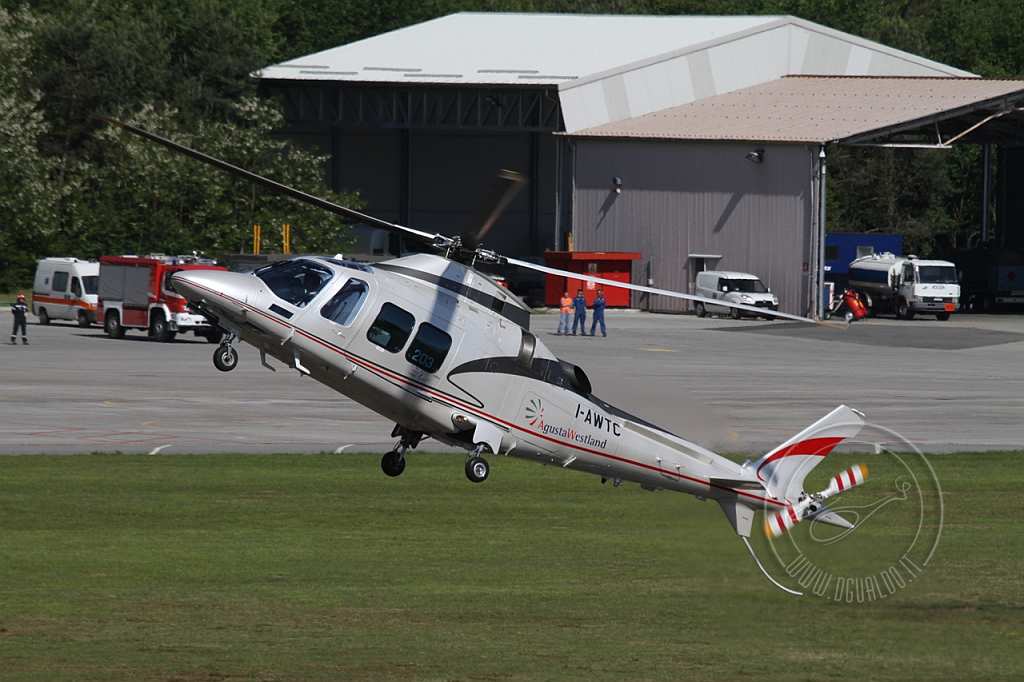 iawtc-22203.JPG